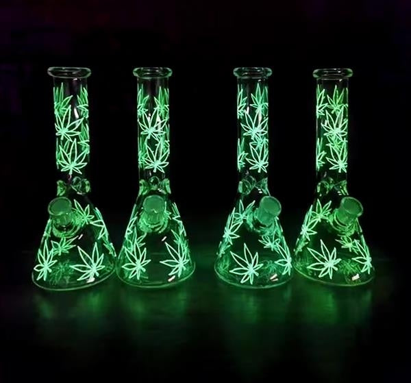 Glas Kolbenbong ICE Percolator GLOW IN THE DARK "Hanfblatt", 26cm, ø 45mm